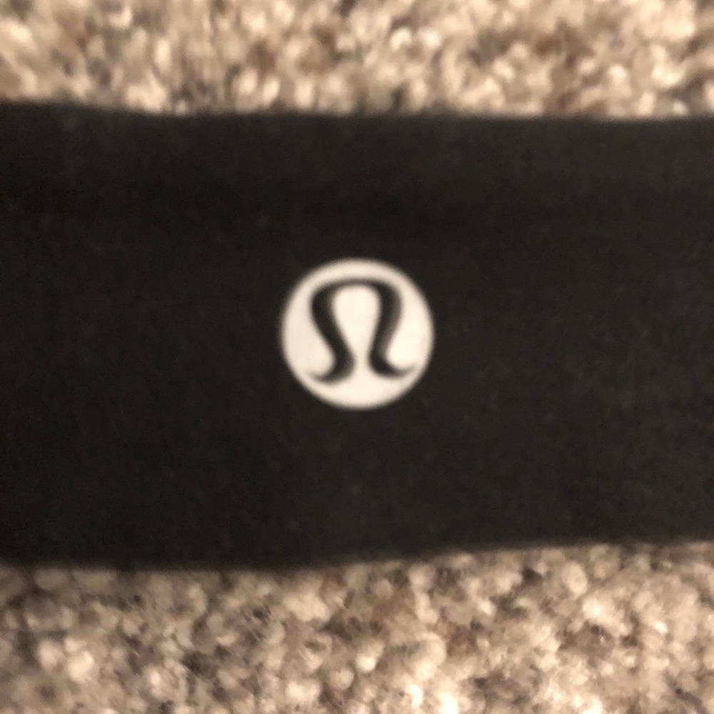 Lulu Lemon/Ivivia Headbands - Picture 2 of 4